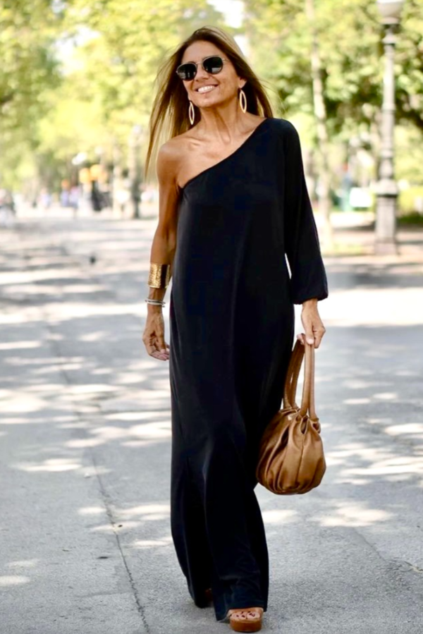 Elegantes, luftiges Chic-Kleid